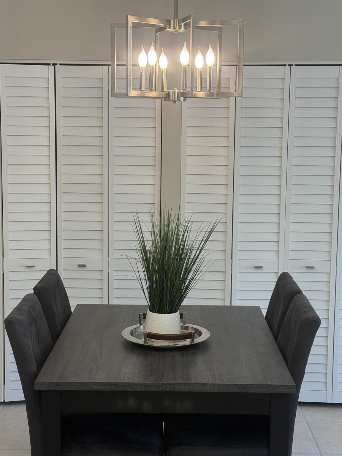 Cinnamon Tree - Residential Lease