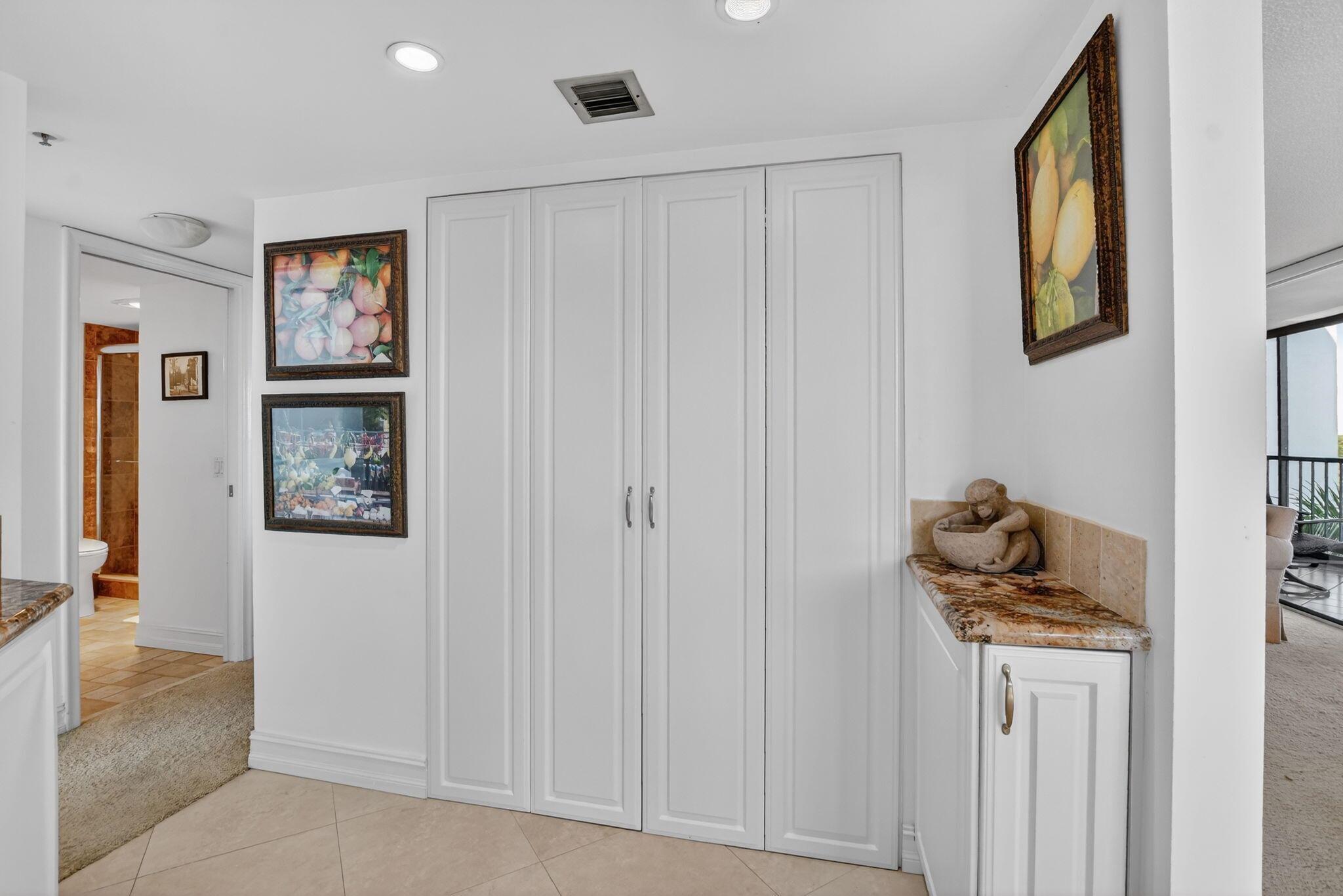 Lakewood Midrise - Residential