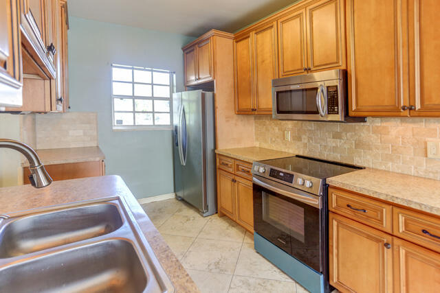 KELSEY CITY - Residential