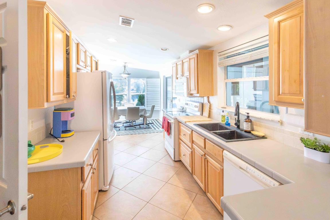 EAGLE'S RETREAT AT SAVANNA CLUB PHASE 2 - Residential