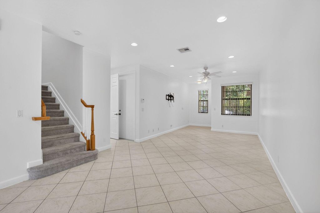 Photo of 114 E Astor Circle E, Delray Beach, FL 33484 (MLS # B26037536)