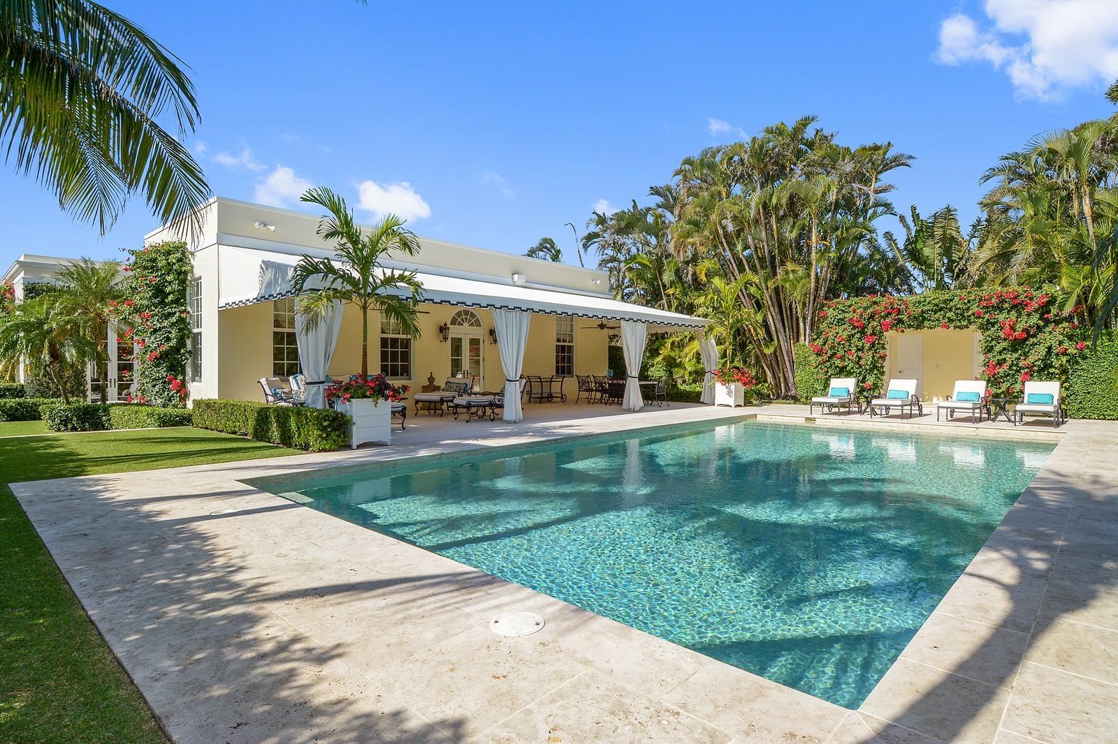 REGENTS PARK - Residential