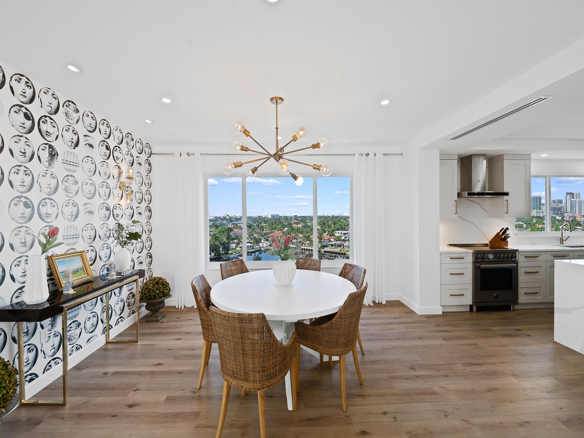 333 SUNSET Drive 801