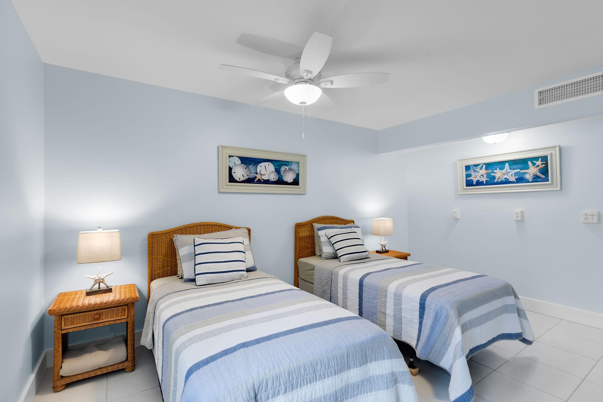 Faro Blanco - Residential