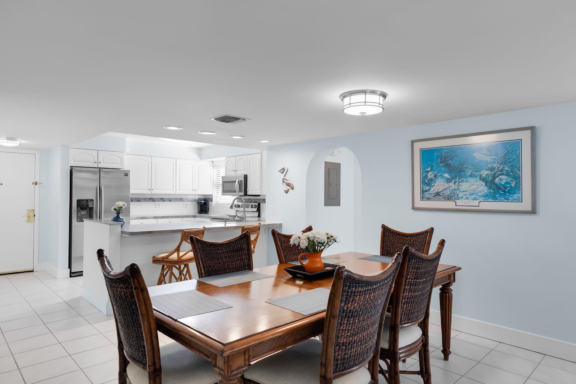 Faro Blanco - Residential