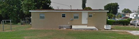 890 Rickey Jackson Boulevard Pahokee FL 33476