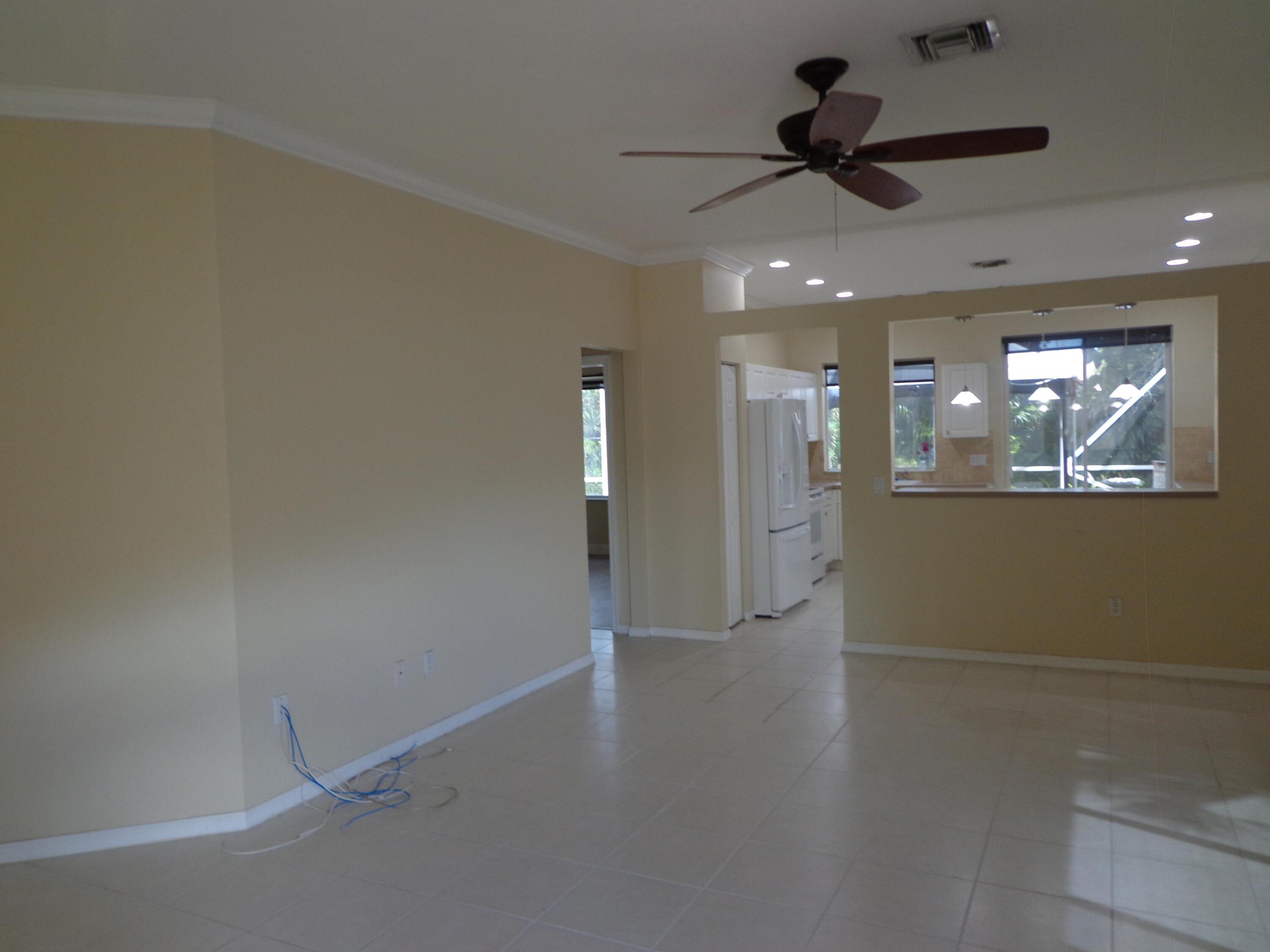 ISLES AT WELLINGTON 1 - Residential Lease