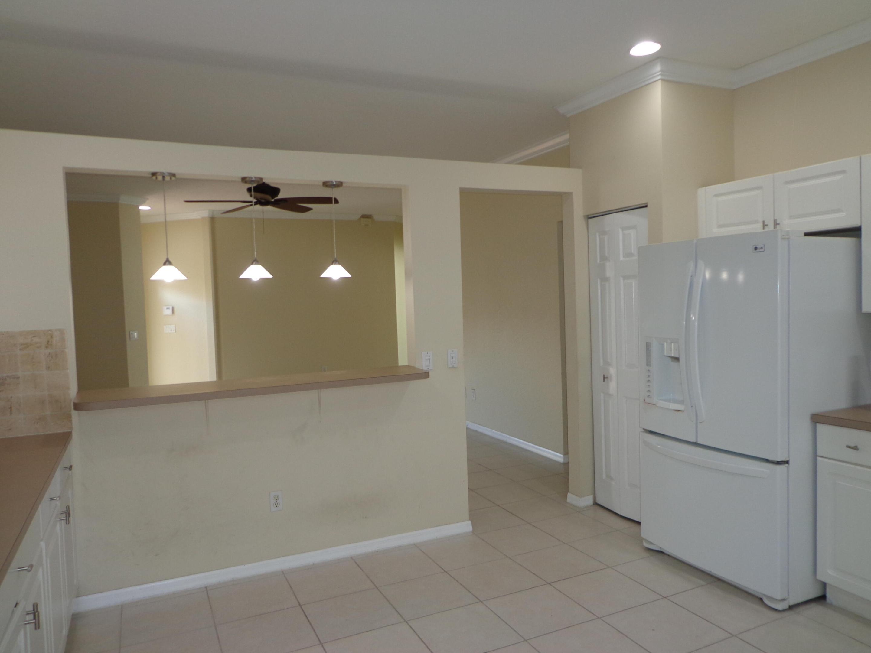 ISLES AT WELLINGTON 1 - Residential Lease