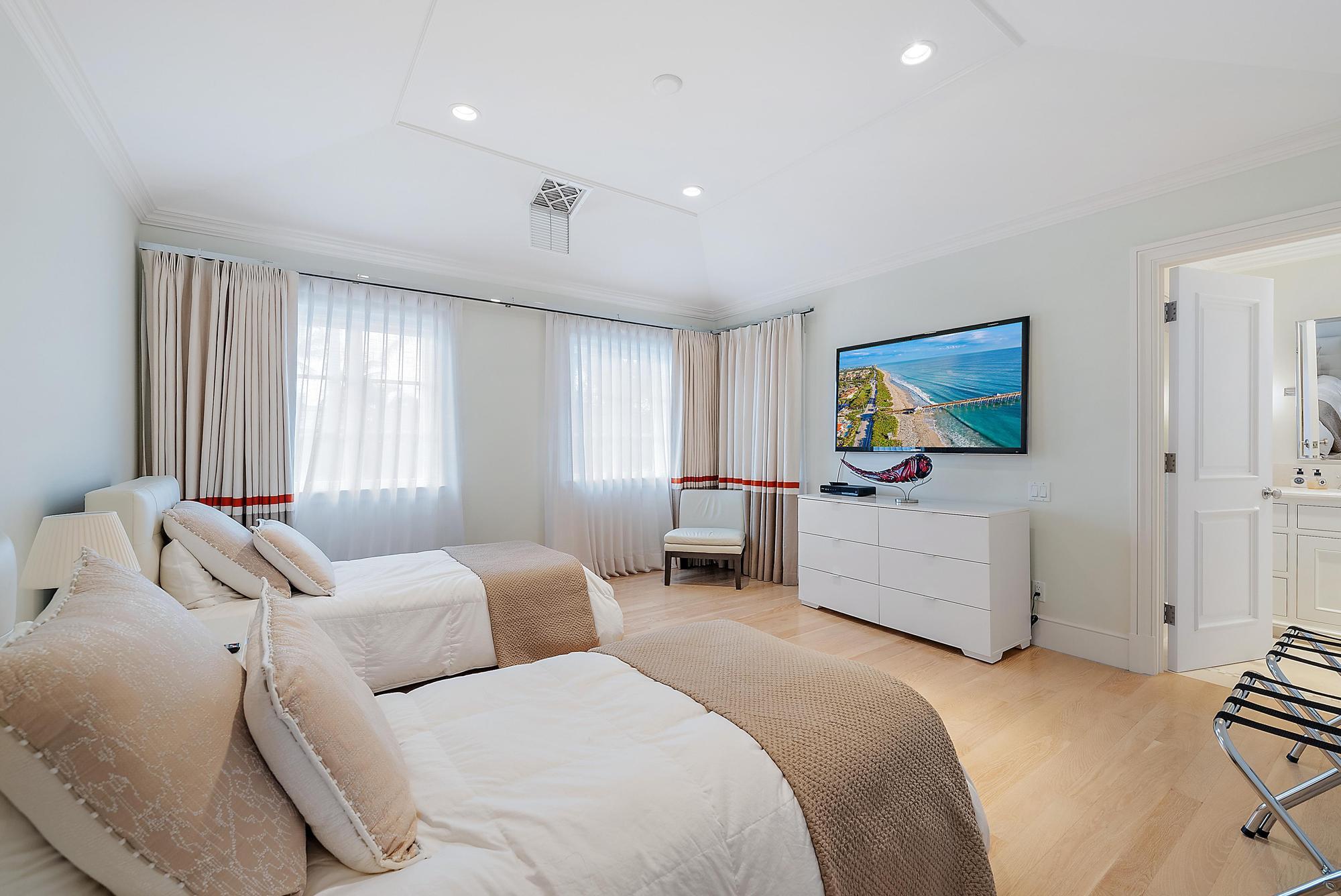 POINCIANA PARK - Residential