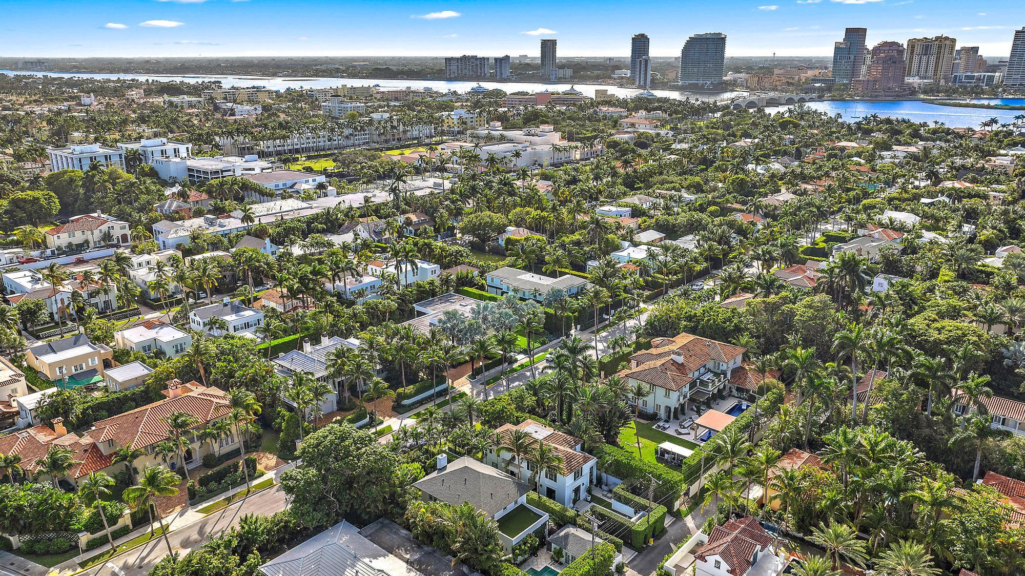 POINCIANA PARK - Residential