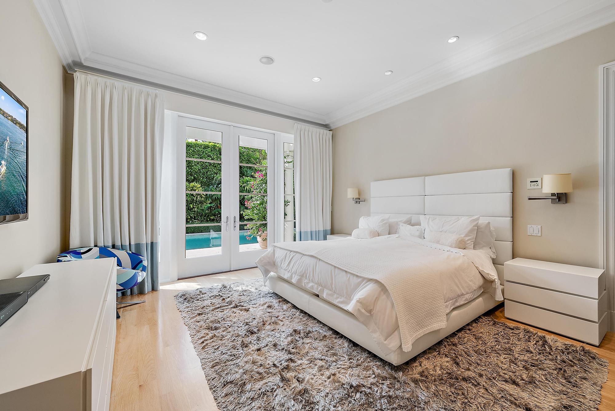 POINCIANA PARK - Residential