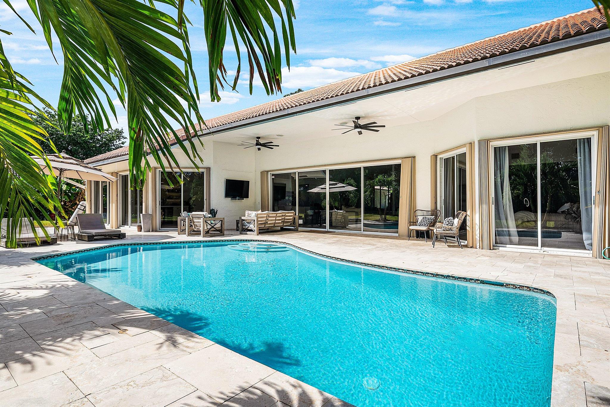 WOODFIELD HUNT CLUB II - Residential