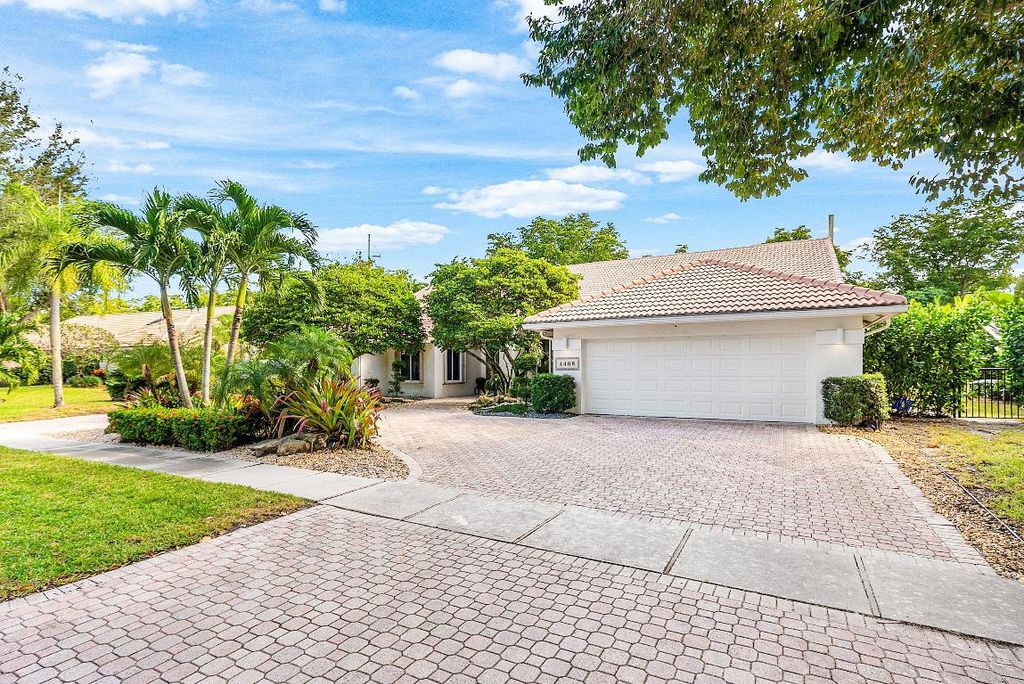 Photo of 4408 Woodfield Boulevard, Boca Raton, FL 33434 (MLS # R11138257)