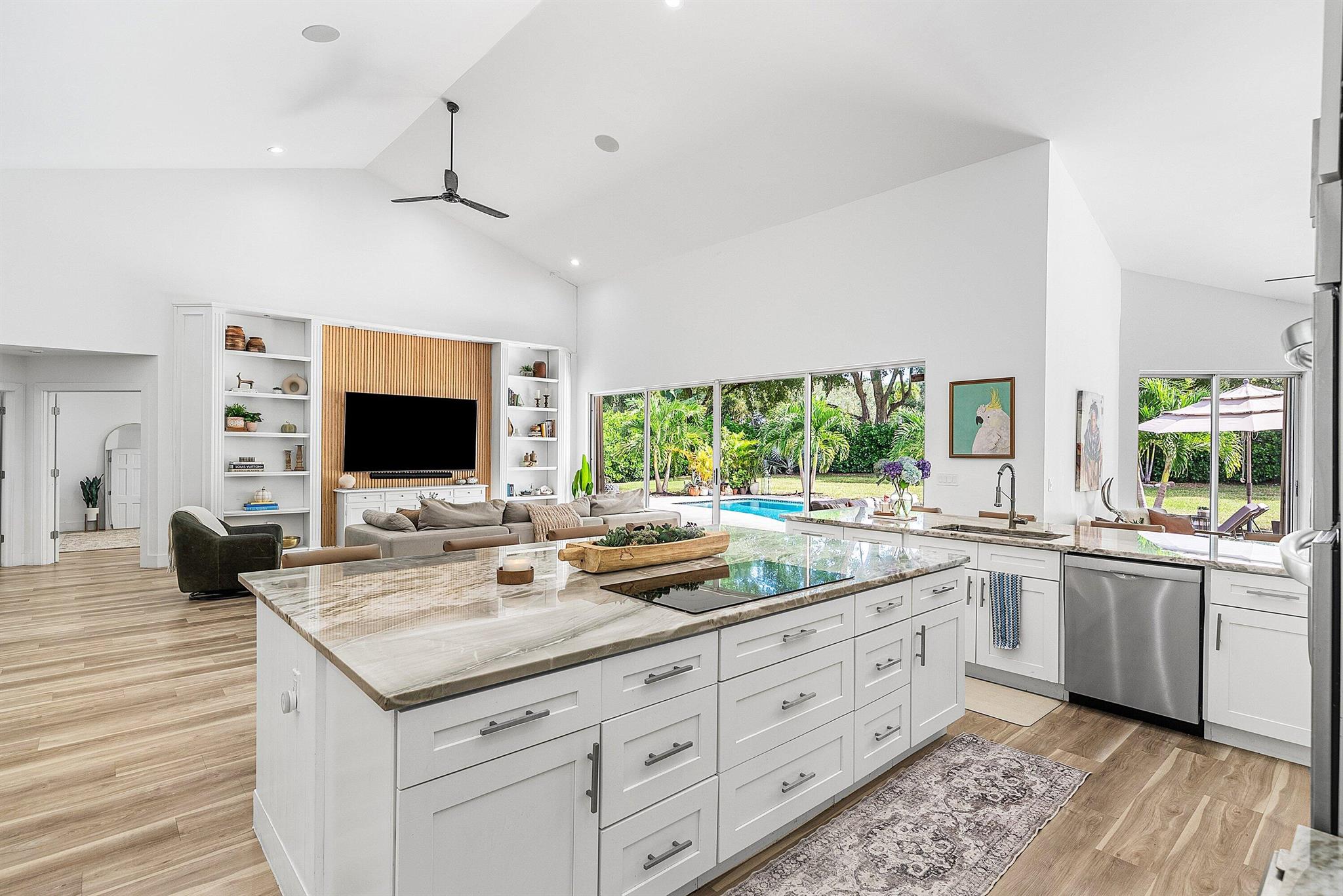 WOODFIELD HUNT CLUB II - Residential