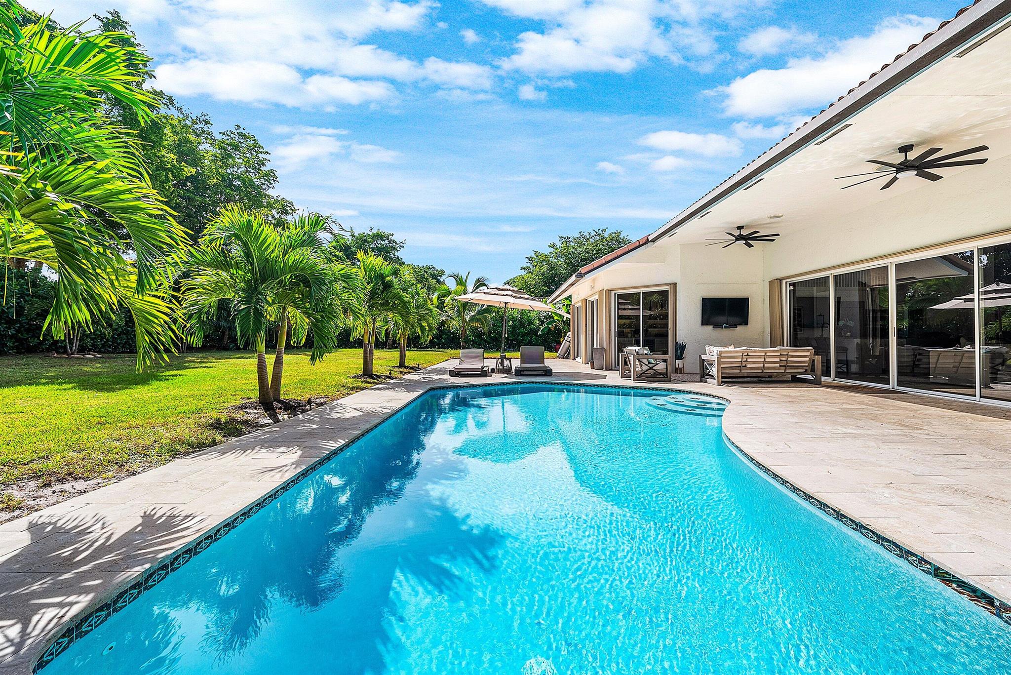 WOODFIELD HUNT CLUB II - Residential