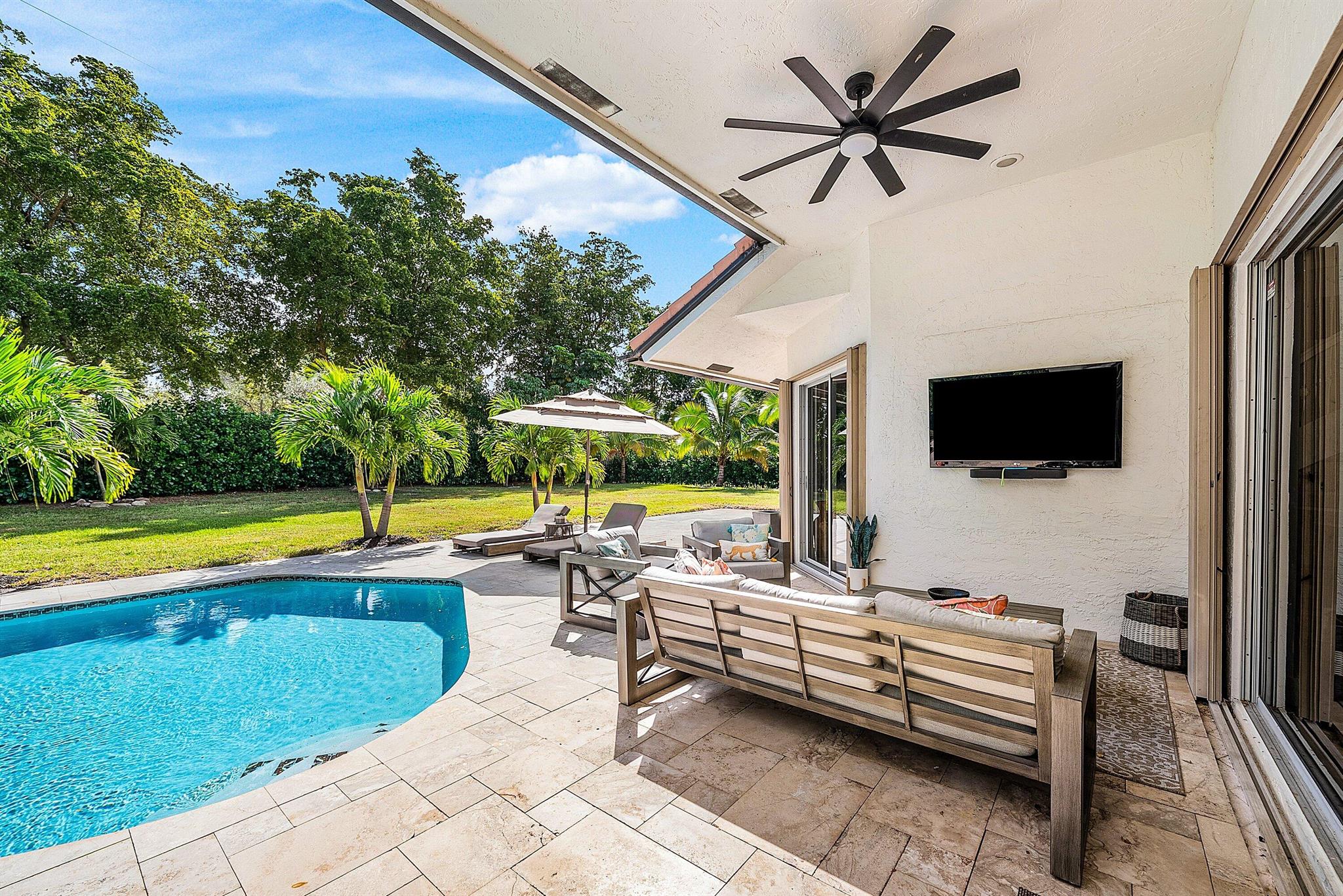 WOODFIELD HUNT CLUB II - Residential