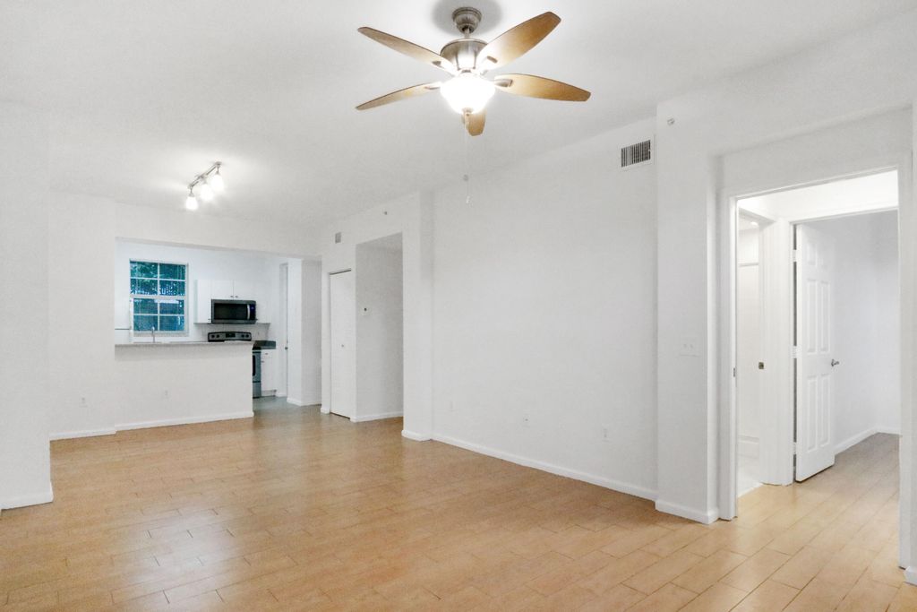 Photo of 4784 S Central Boulevard #10, Jupiter, FL 33458 (MLS # R11006057)