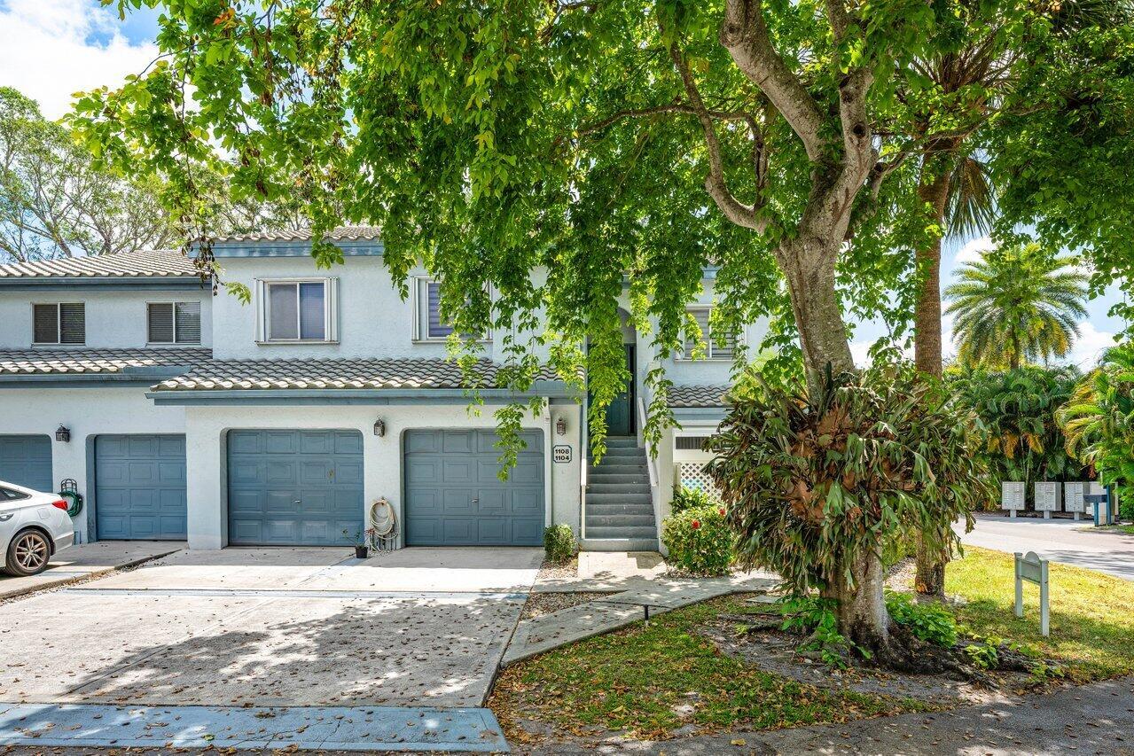 9818 Nickels Boulevard 1104