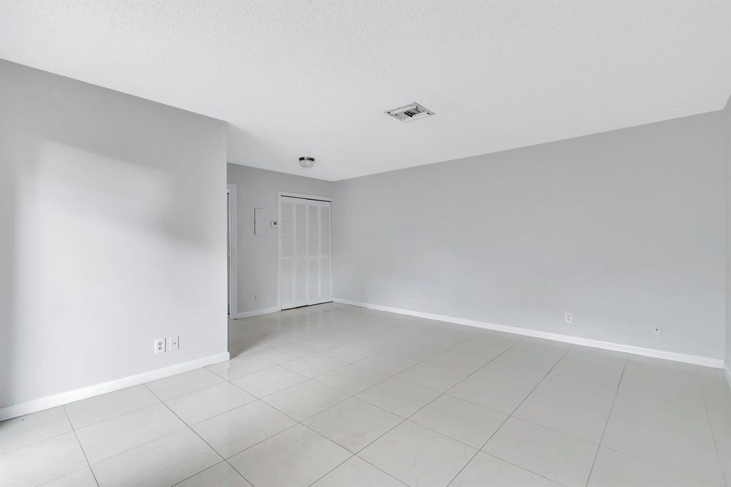 Photo of 421 S J Street #3, Lake Worth Beach, FL 33460 (MLS # R11081259)