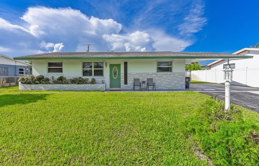 Photo of 4154 Colle Drive, Lake Worth, FL 33461 (MLS # R11102590)
