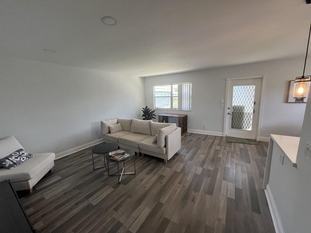 KINGS POINT MONACO CONDOS - Residential