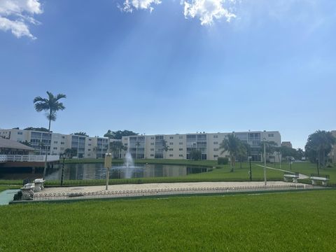 Condominium in Dania Beach FL 1025 2nd Ave Ave 14.jpg