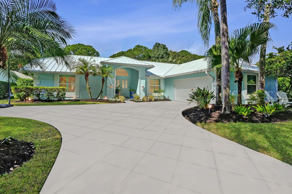 Photo of 18867 Big Cypress Drive, Jupiter, FL 33458 (MLS # R11134822)