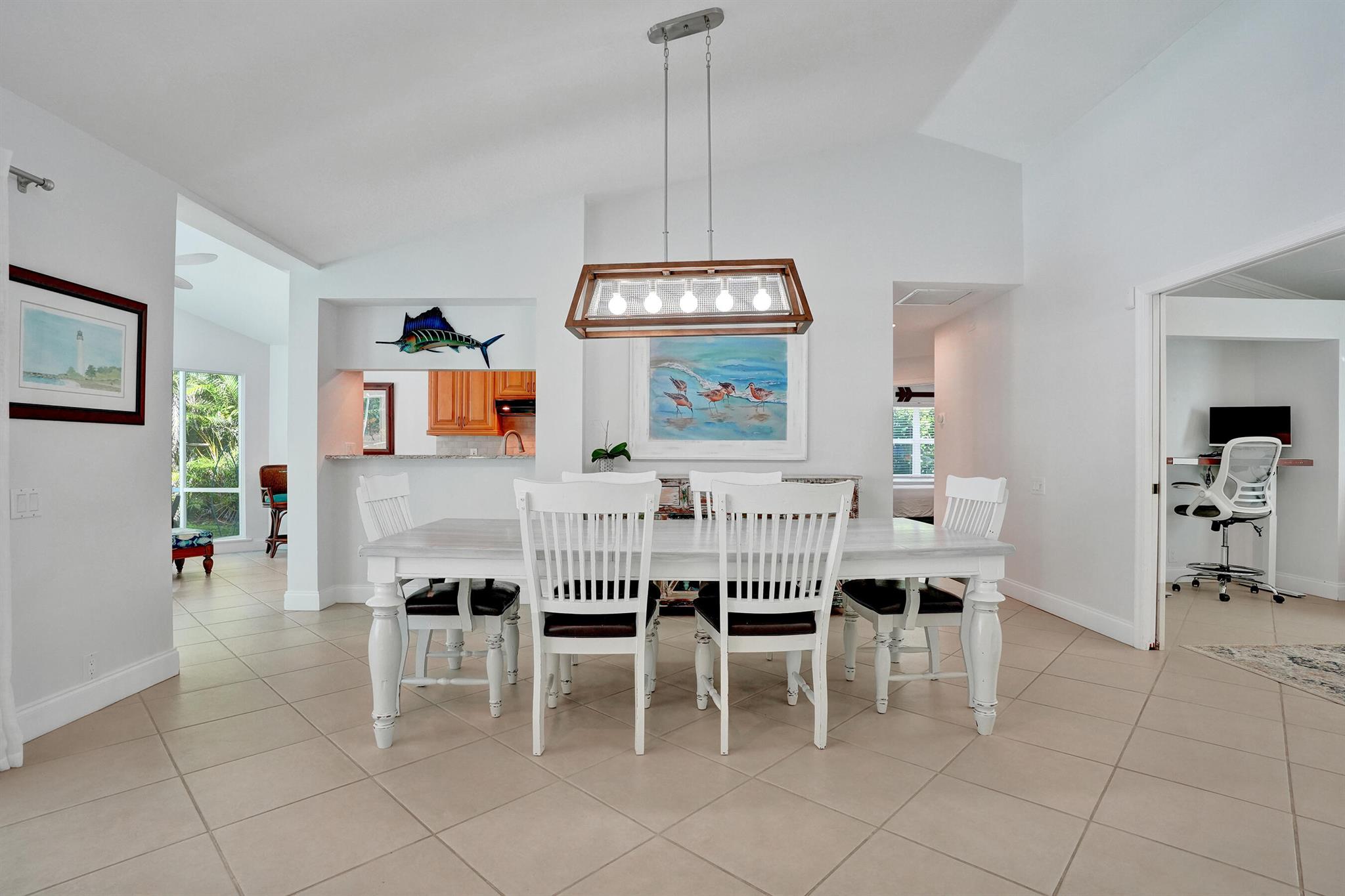 SHORES 3 - Residential