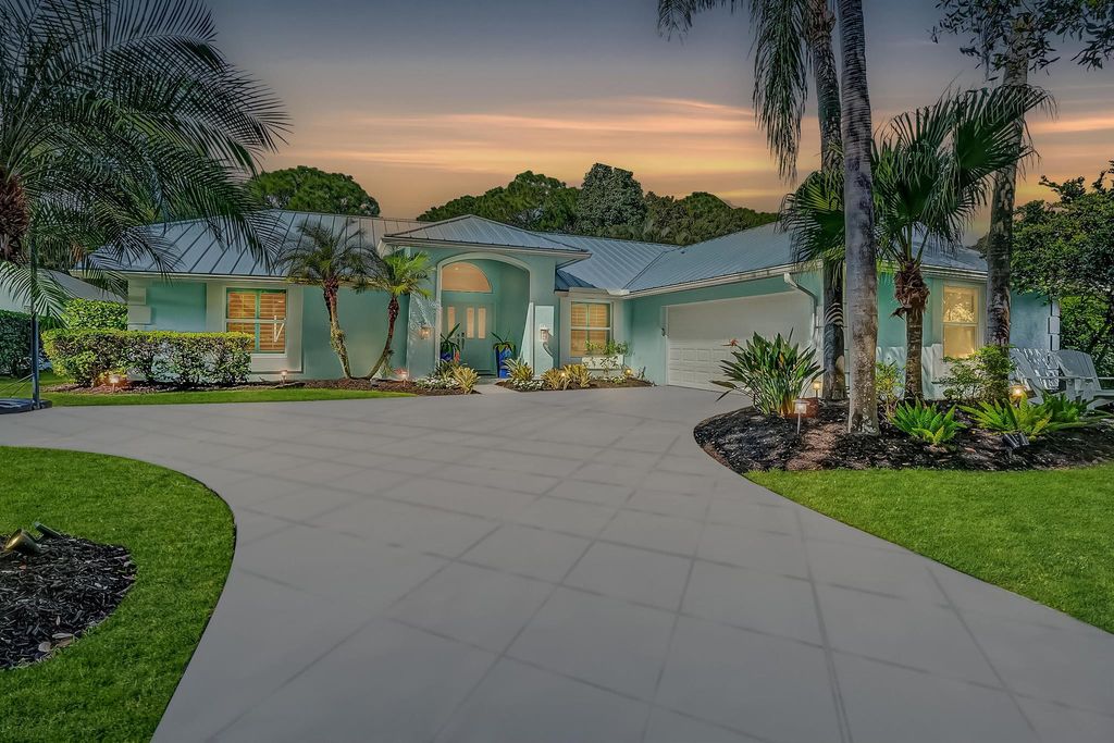 Photo of 18867 Big Cypress Drive, Jupiter, FL 33458 (MLS # R11134822)