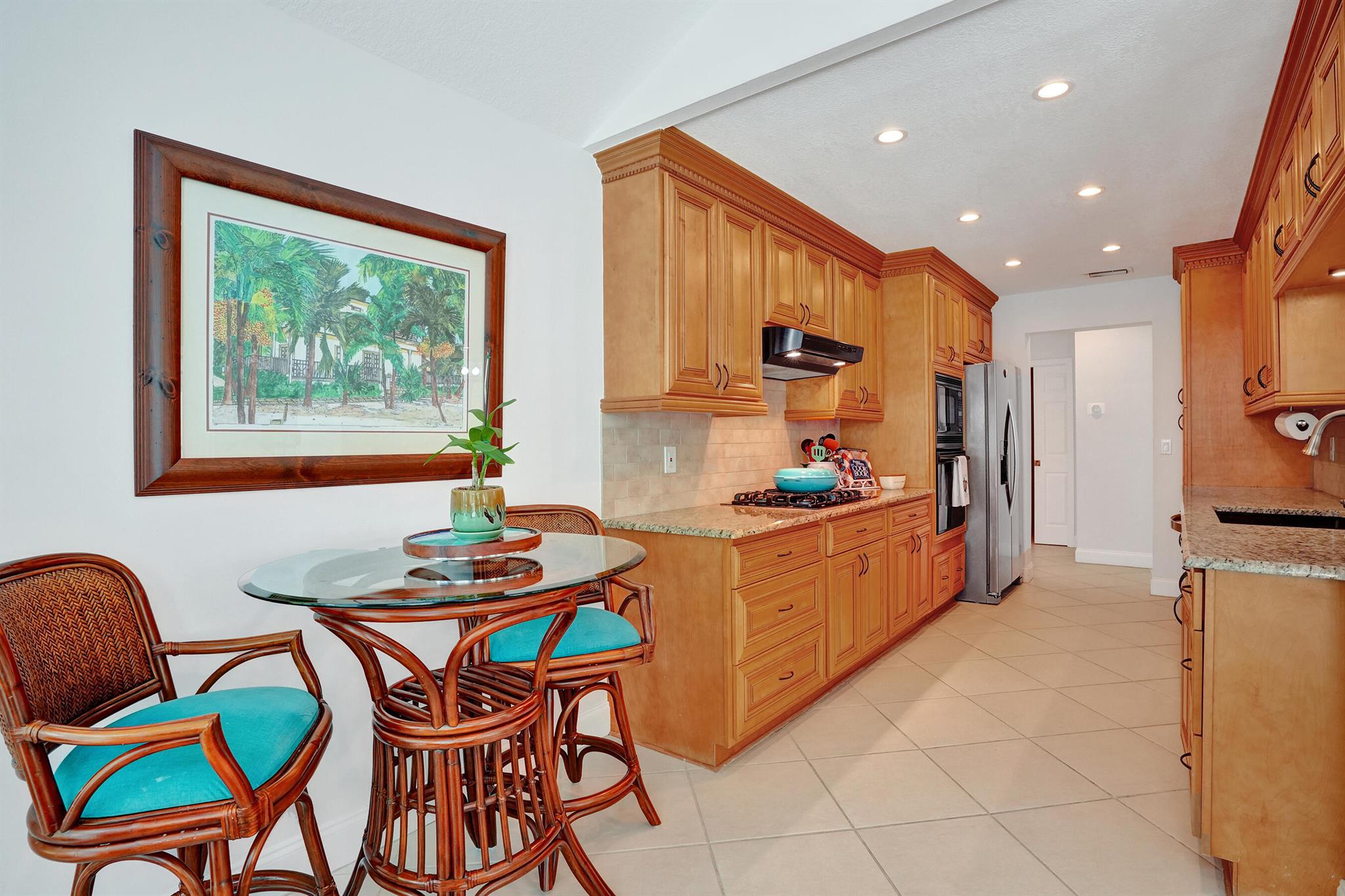 SHORES 3 - Residential