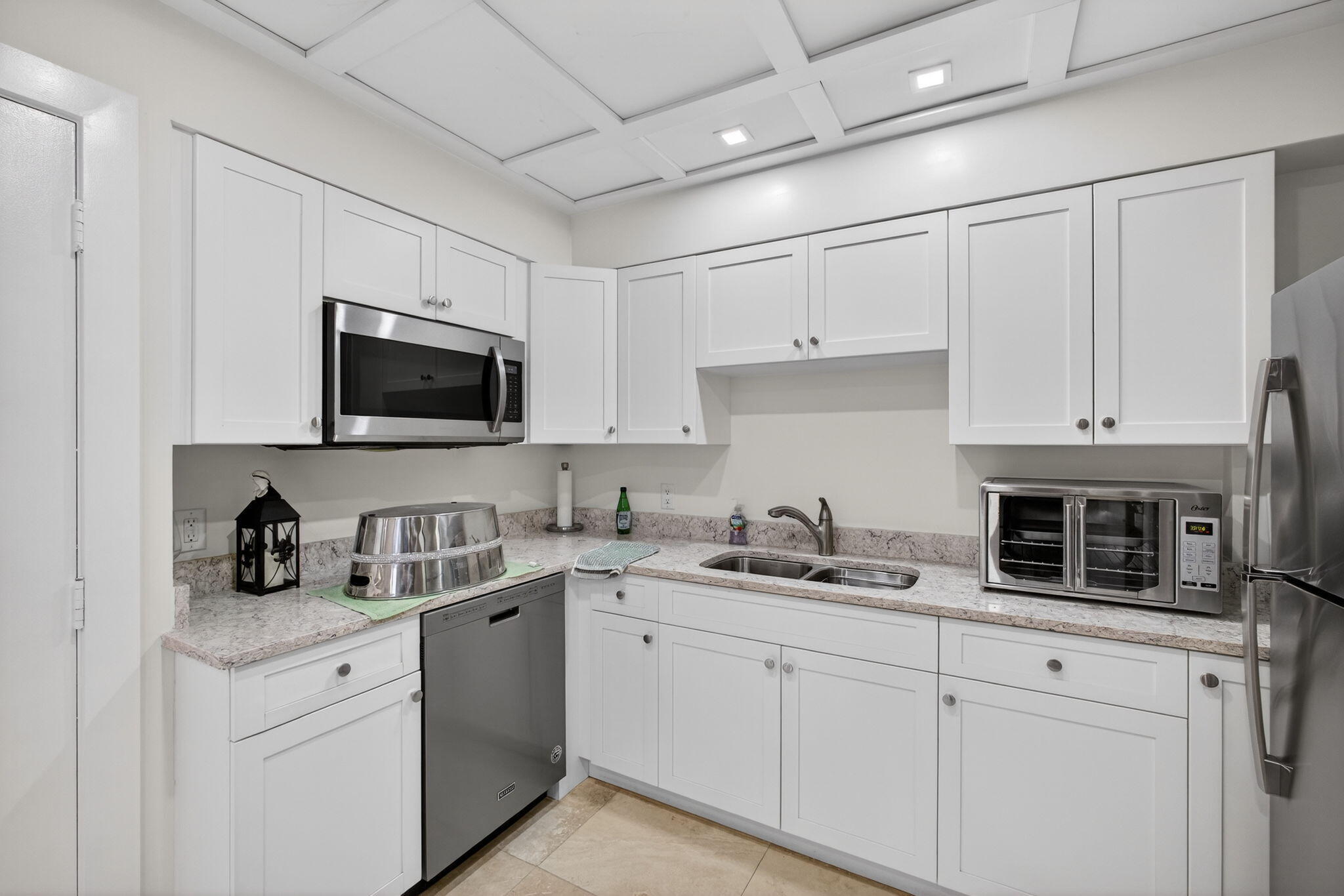 SOUTHPORTE ONE AT JONATHANS LANDING CONDO - Residential