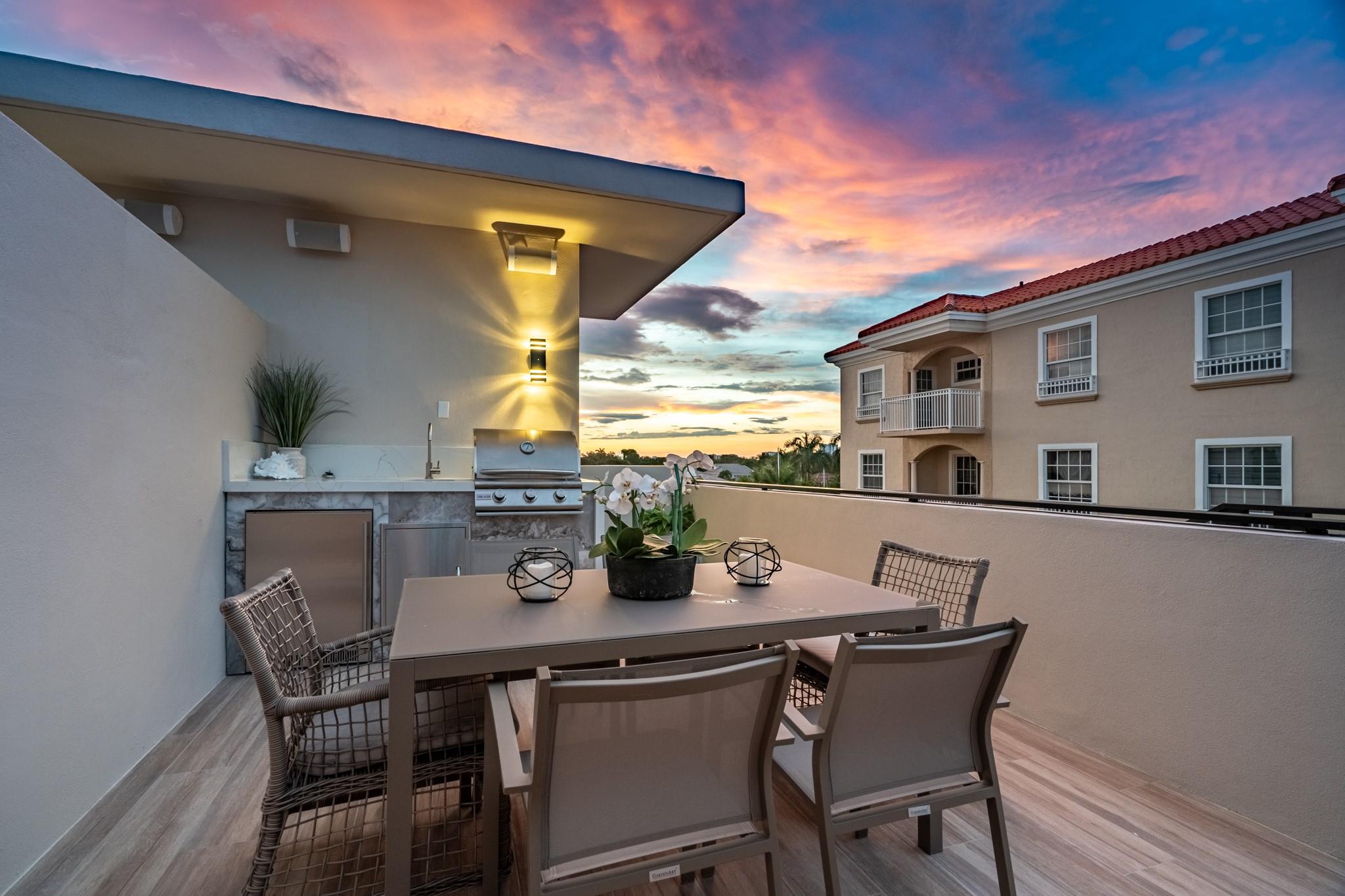 100 hendricks isle - Residential