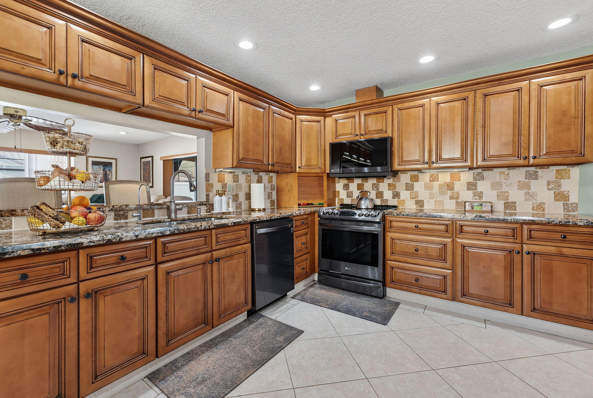 BOULEVARD WOODS WEST SEC 2 - Residential