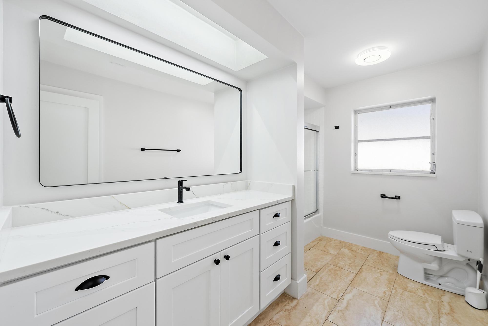 PALM BEACH GARDENS - Residential Lease