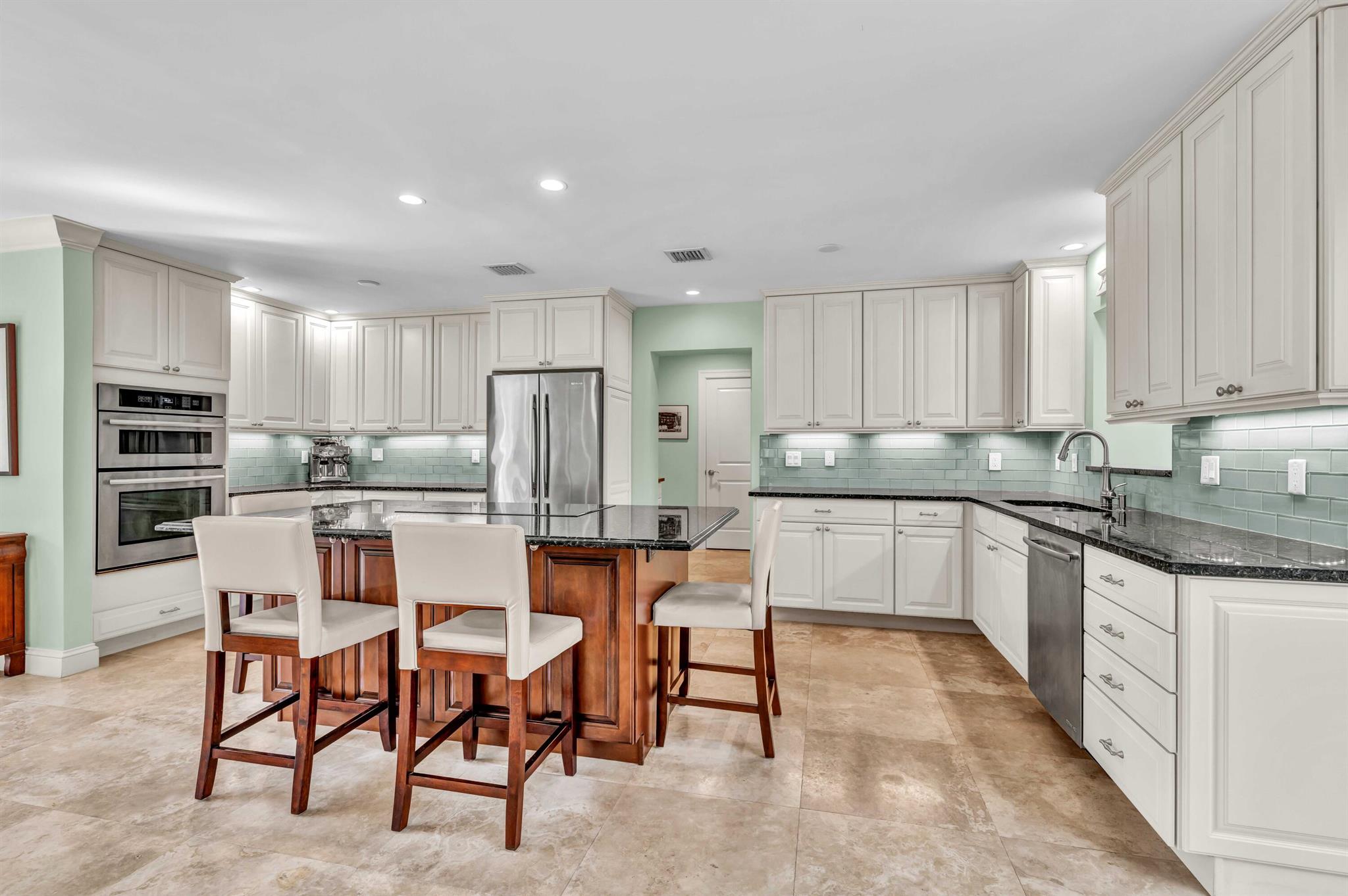 JUNO BEACH - Residential