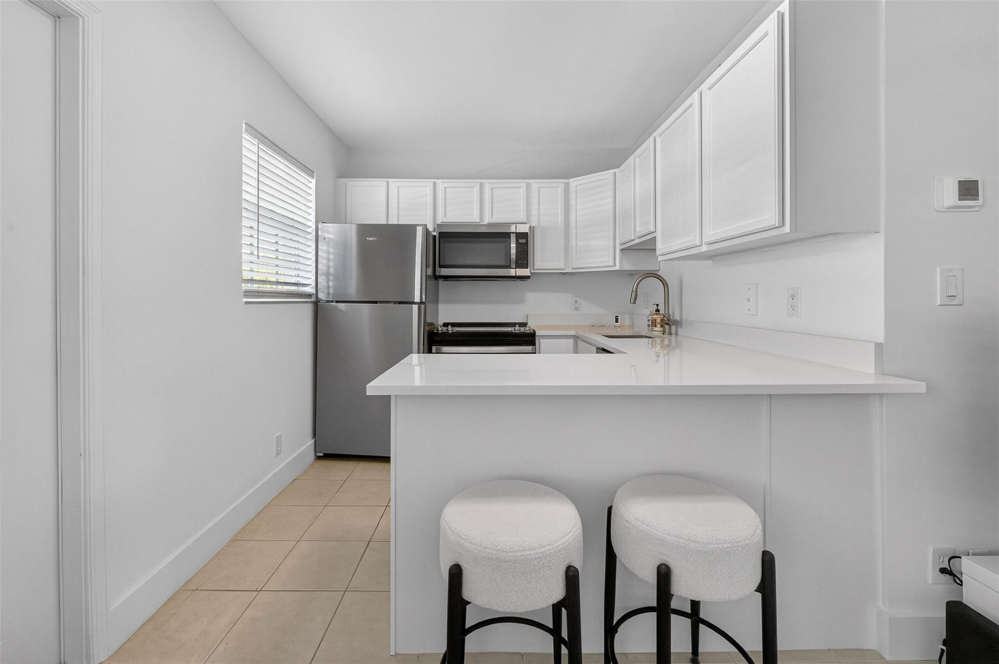 2660 NE 8th Avenue 216