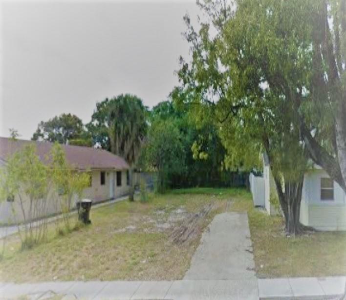 NORTH PALM BCH 4 - Land