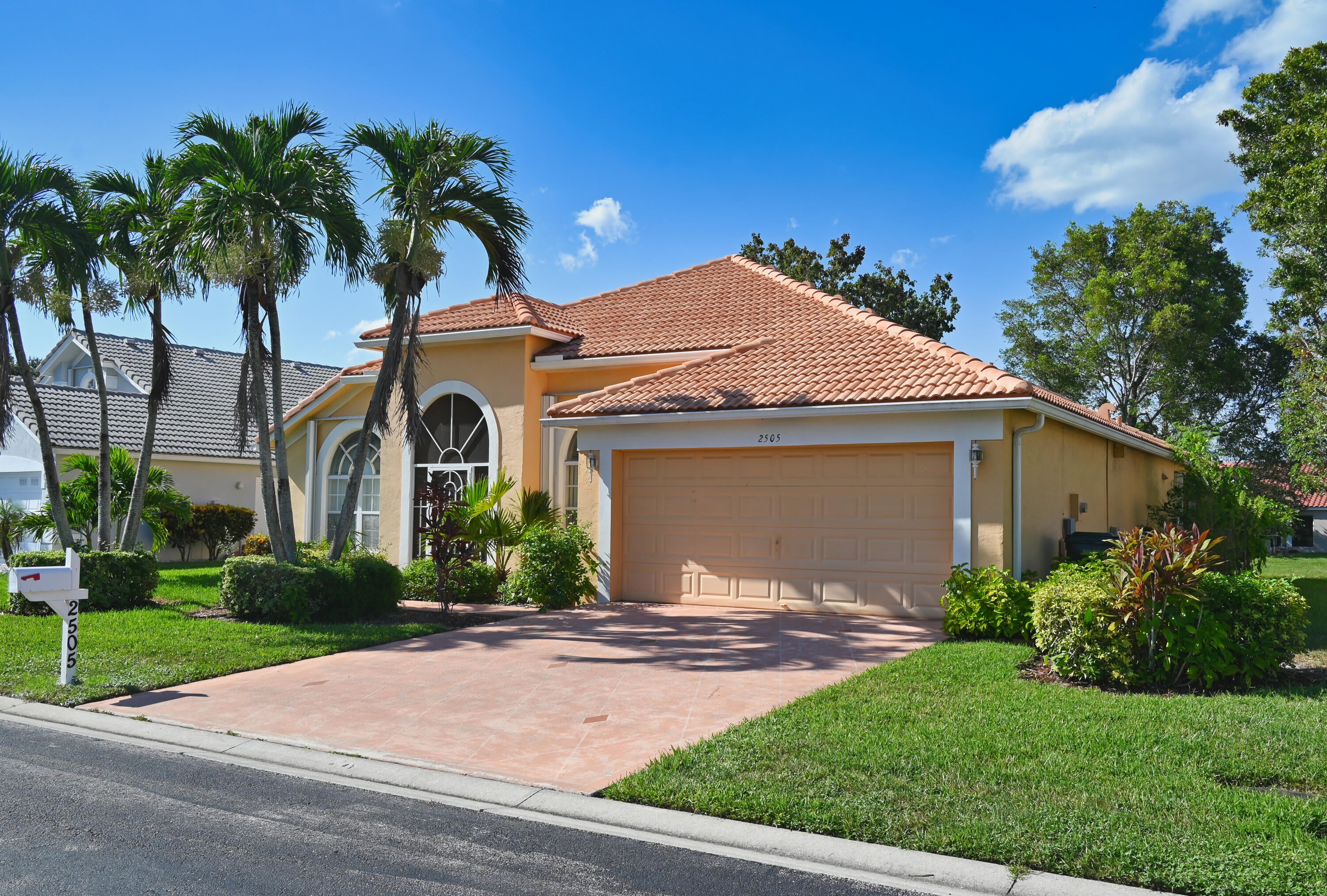 2505 EGRET LAKE Drive