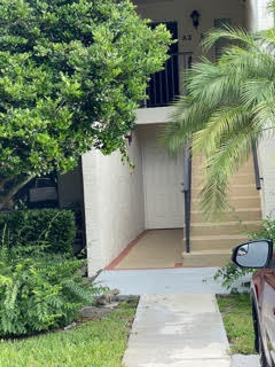 Very clean, and quite spacious! Light and bright end unit. 
Good sized laundry/utility room. 

Quiet location at the end of the street. 

Community is gated, with security patrols. community pool, clubhouse, bocce and tennis courts. Lovely, convenient location, just minutes from downtown Stuart, local beaches, I-95 and turnpike.

No pickup trucks, no motorcycles. 

One small pet allowed under 25 pounds. 

Community association requires application and refundable $500 security deposit for common areas.