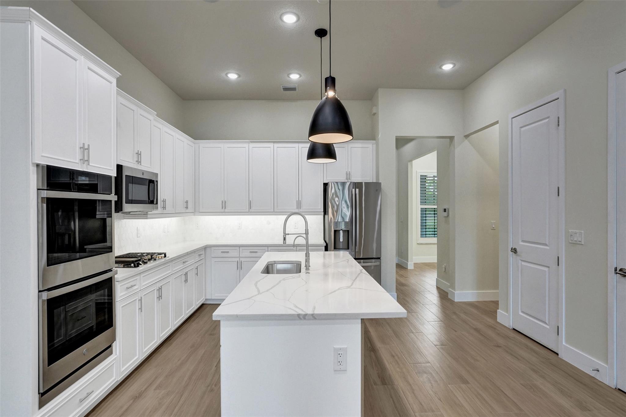 7467 S Blue Spring Dr 7467
