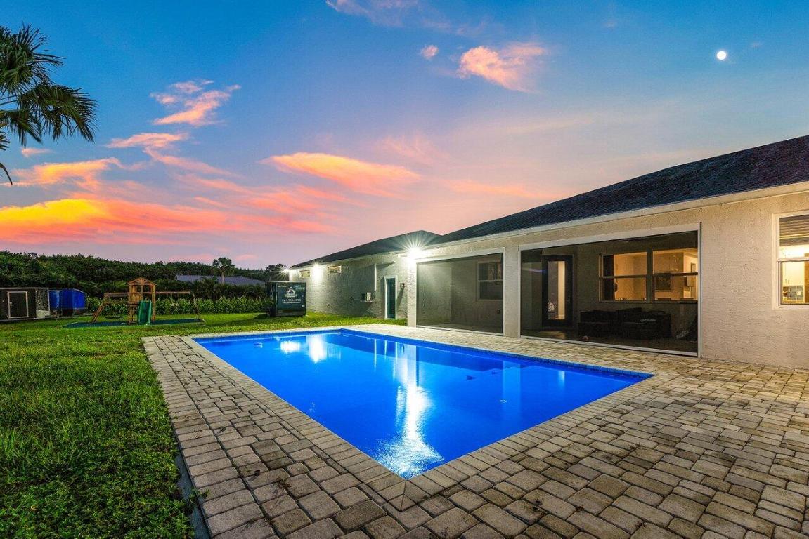 ACREAGE - Residential