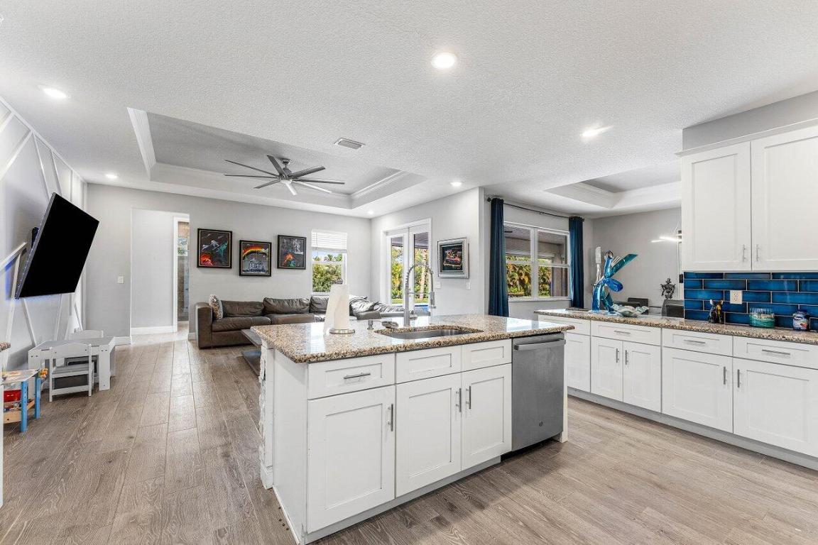 ACREAGE - Residential