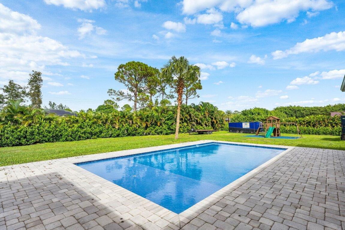 ACREAGE - Residential