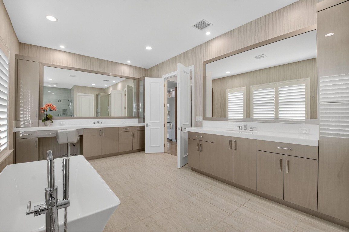 BOCA BRIDGES - Residential