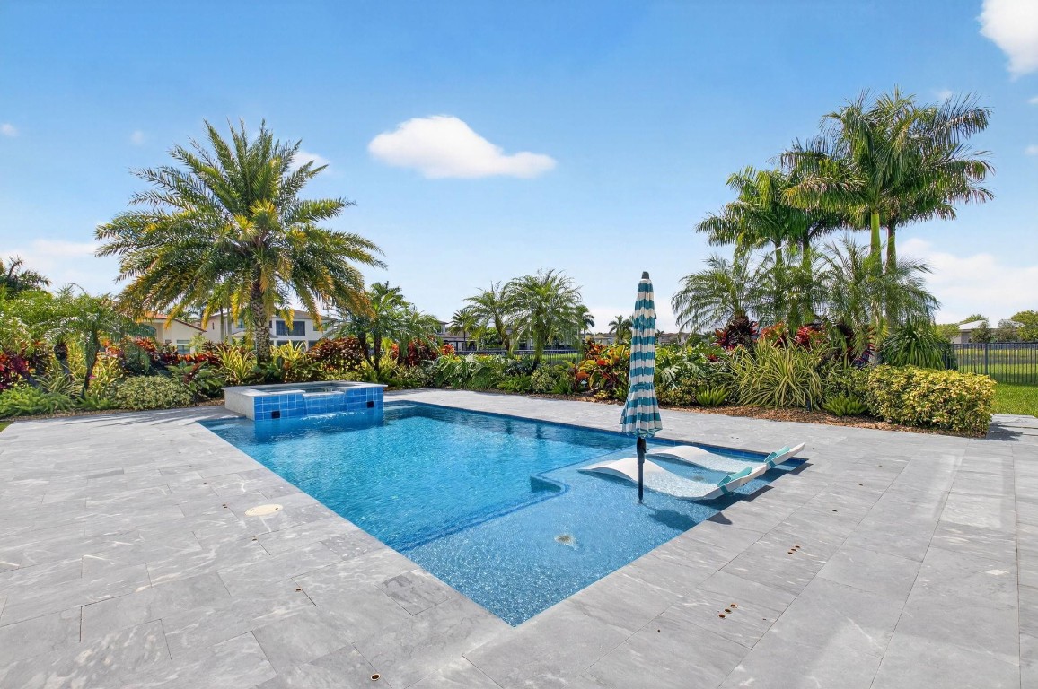 BOCA BRIDGES - Residential