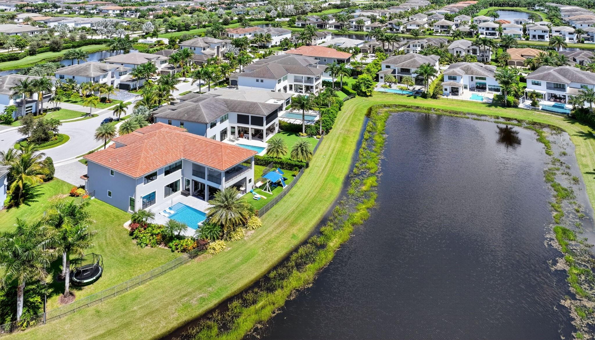 BOCA BRIDGES - Residential