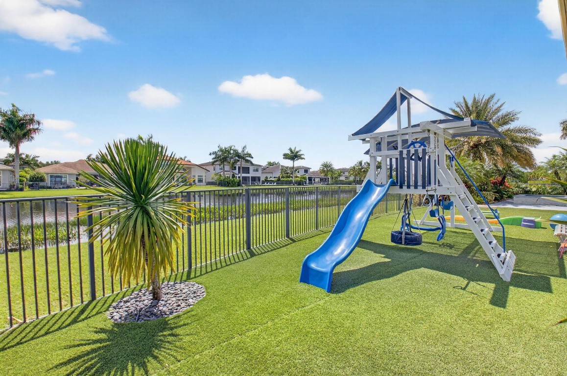 BOCA BRIDGES - Residential