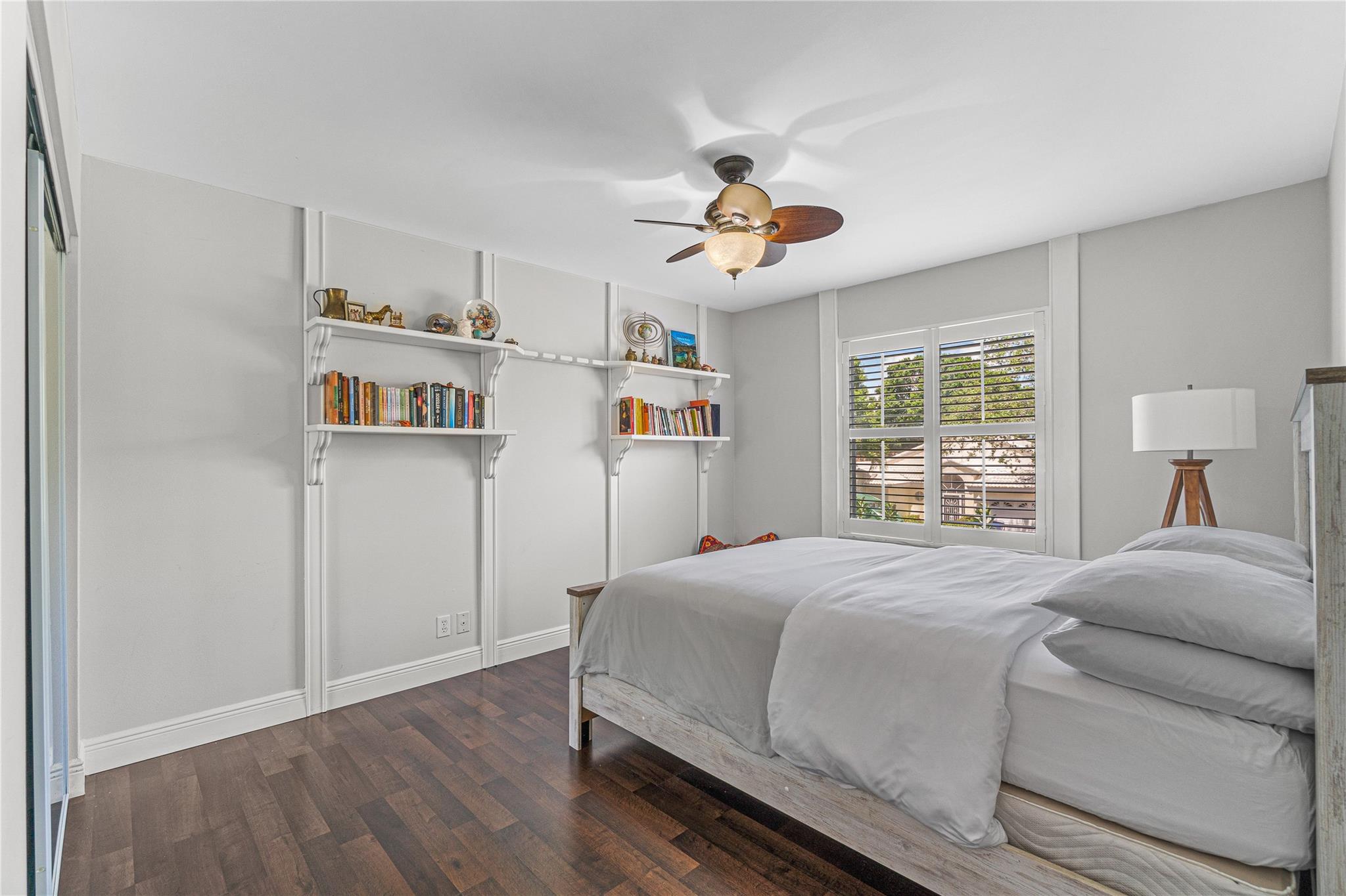 SIENA OAKS - Residential