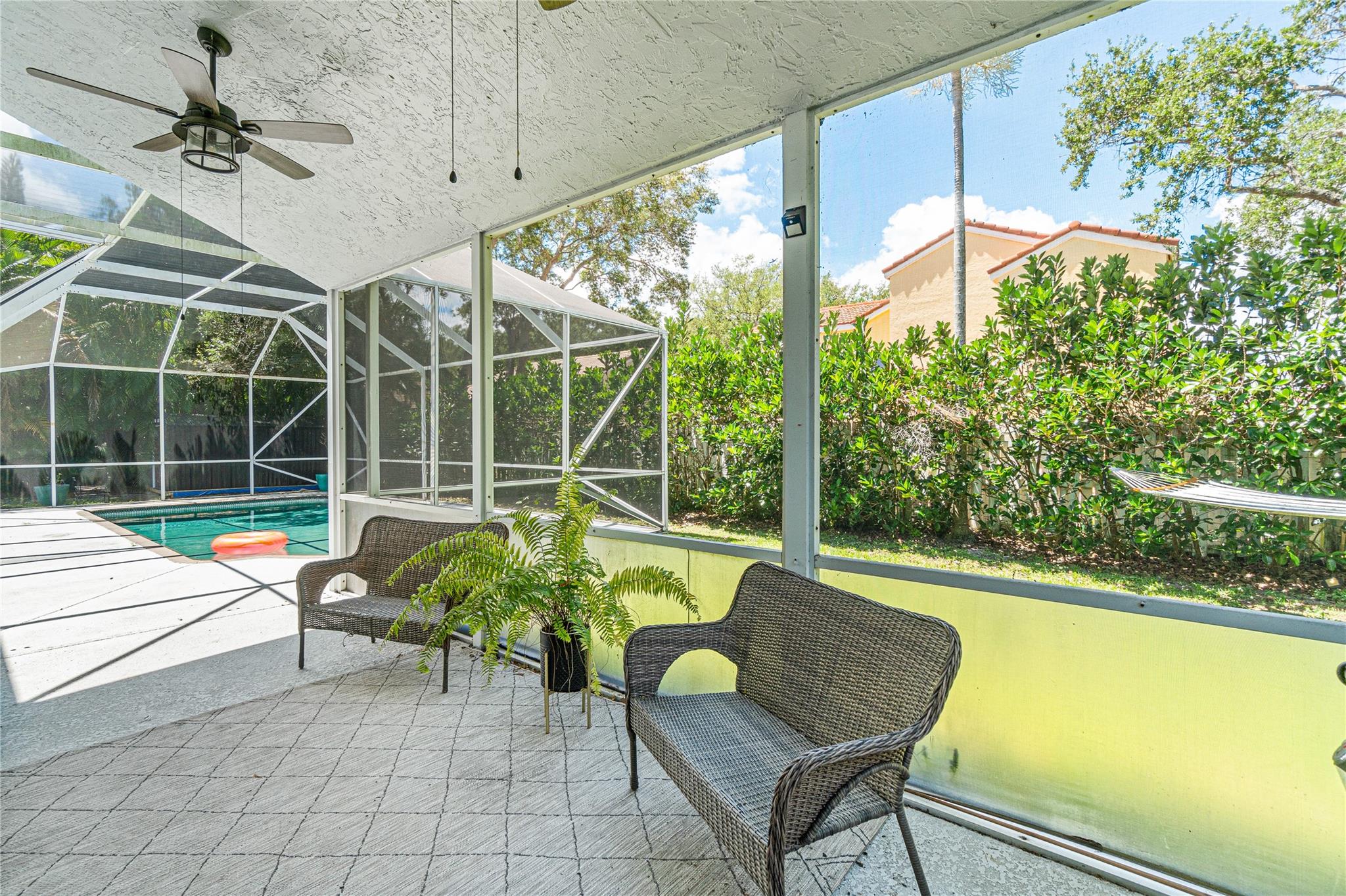 SIENA OAKS - Residential