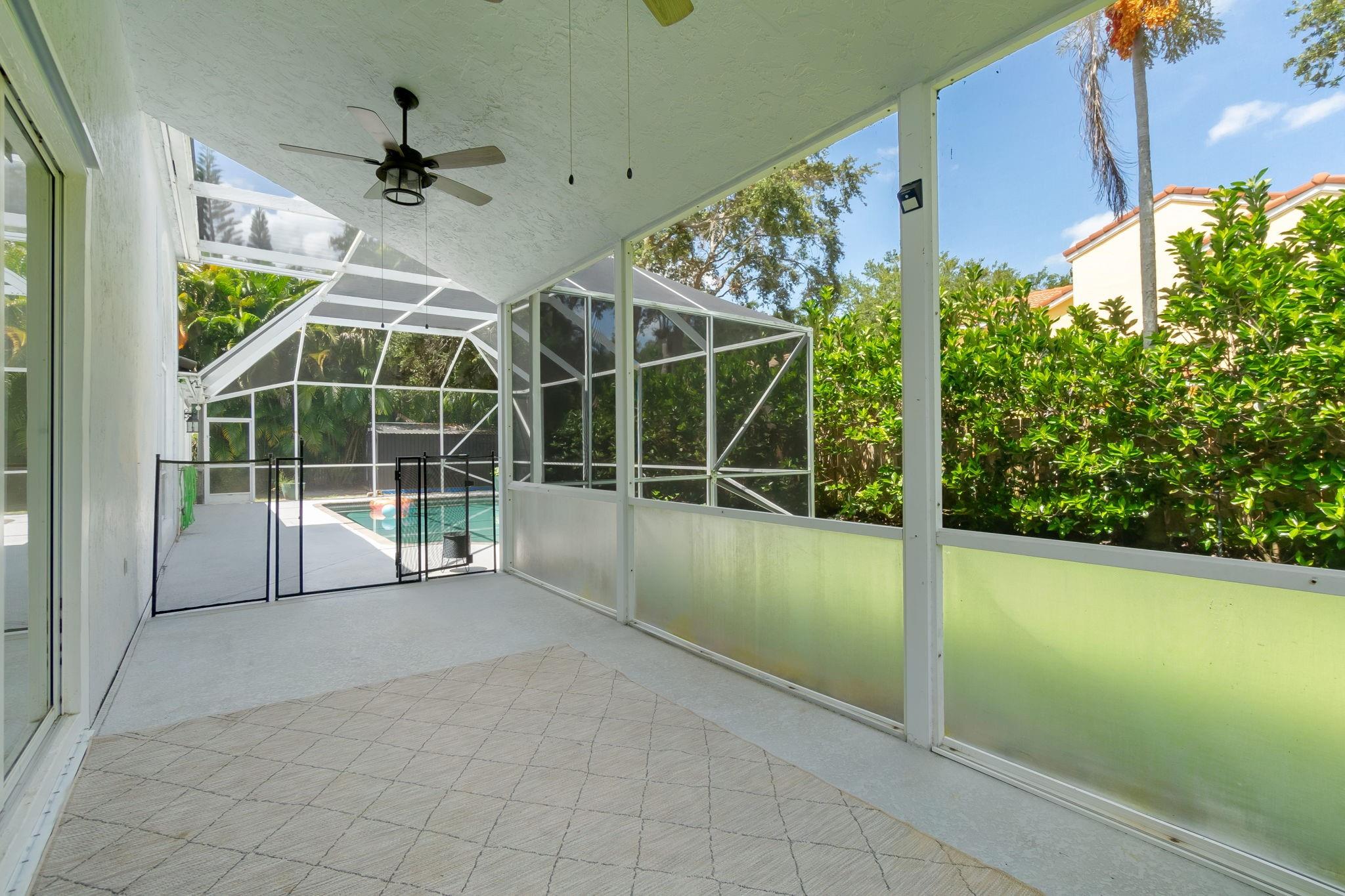 SIENA OAKS - Residential